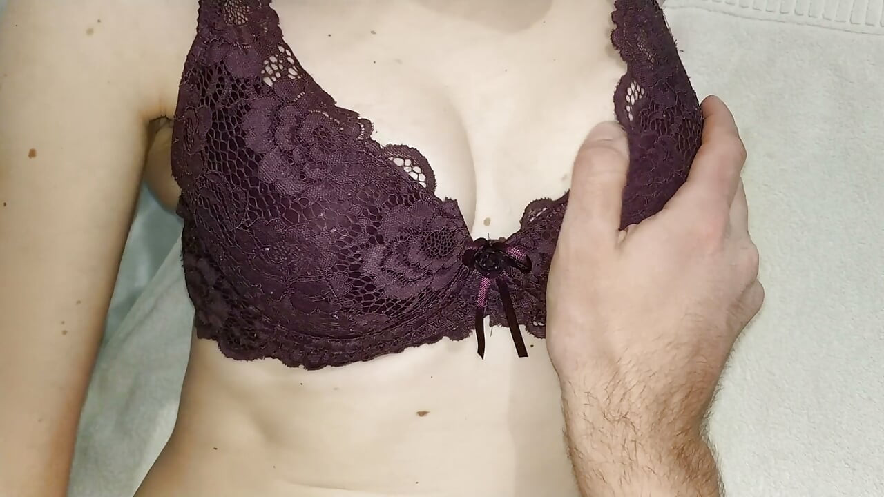 Big Cumshot and Insert Cum Inside Her Pussy