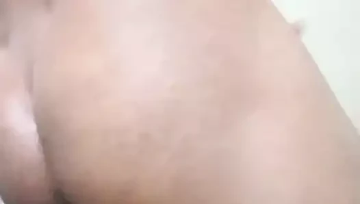 Sıcak adam büyük ganimet ve horoz