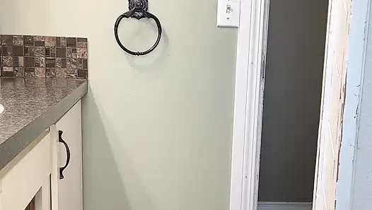 Cheating Wife Fucks the Plumber