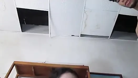 Pagi-pagi di Ruang Tamu