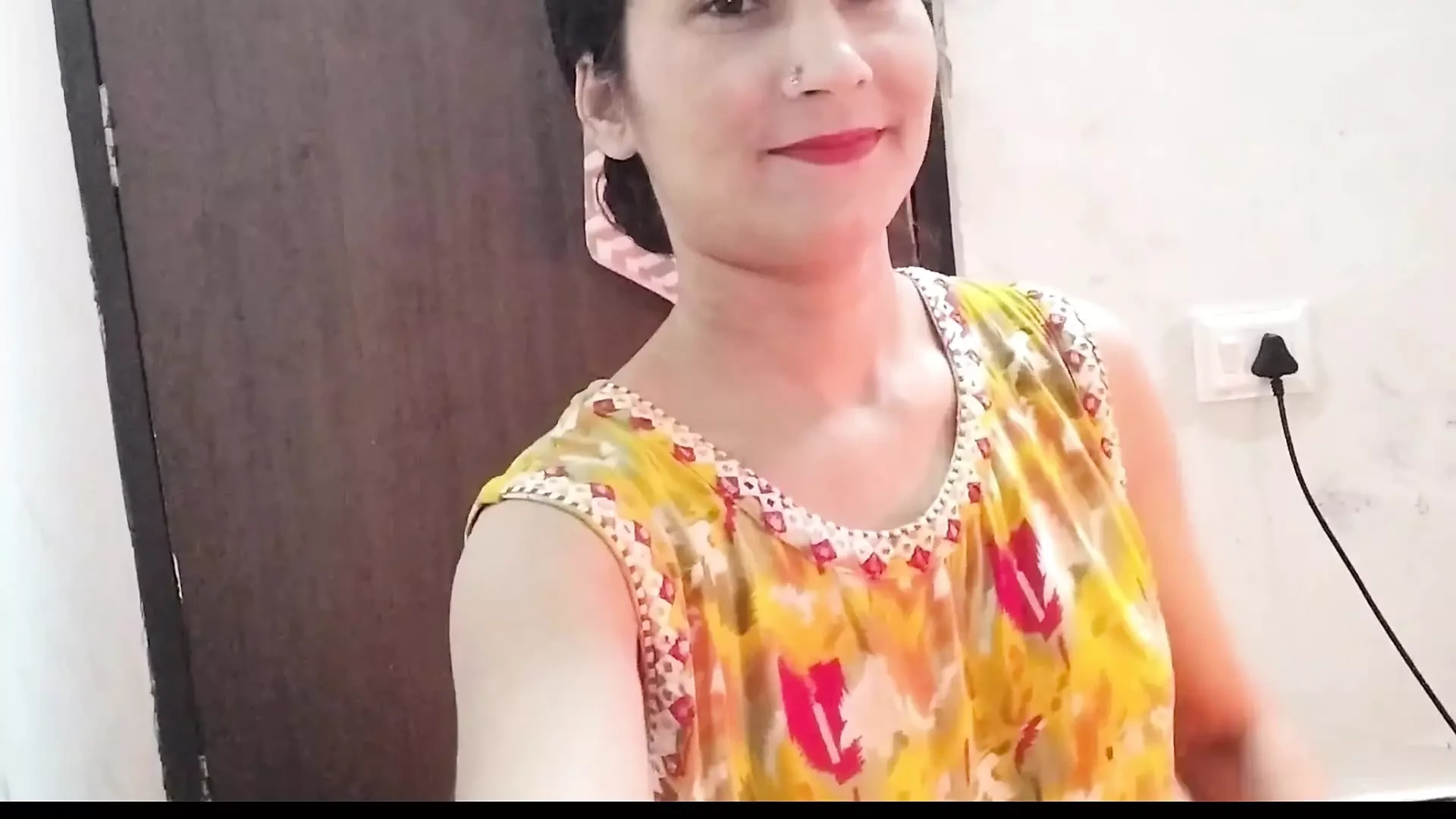 Step sister ko ghar band kar ke jabar dasti choda