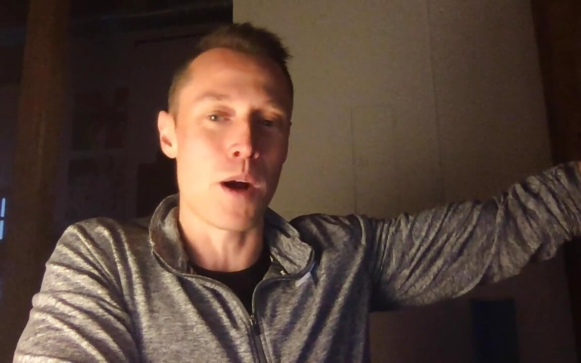 Josh Brady: Cock Stroking Techniques Chat