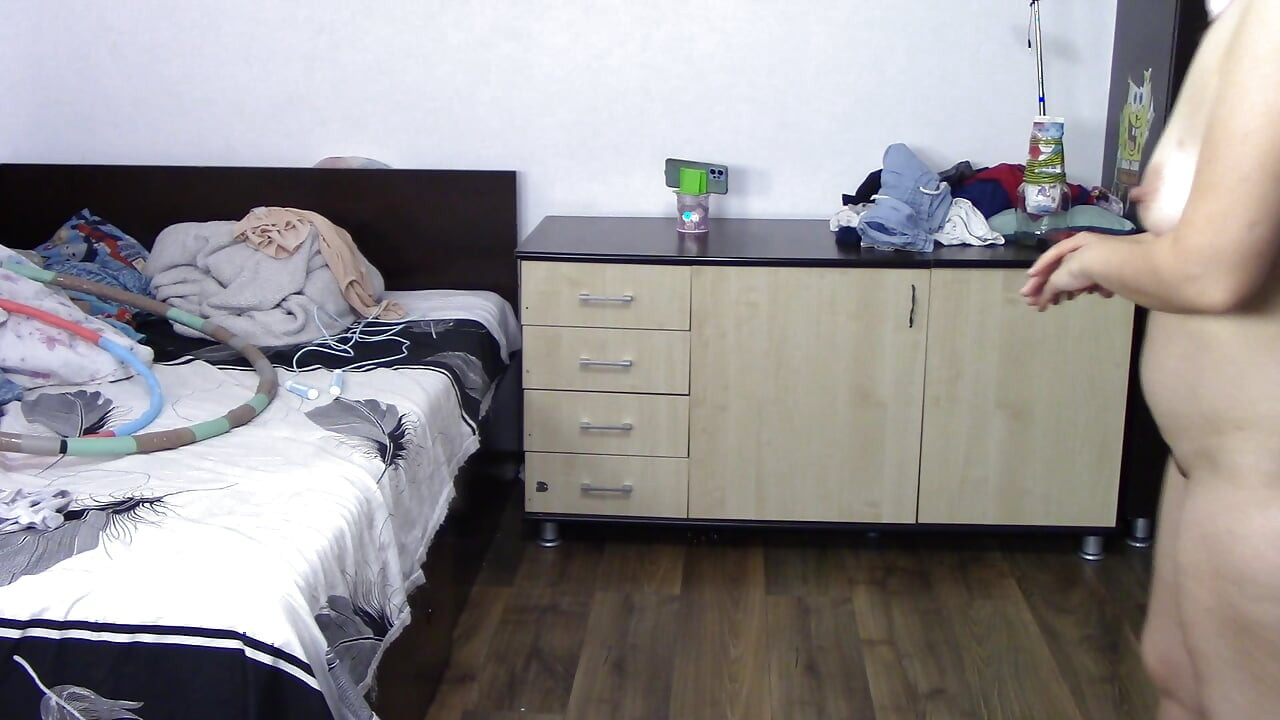 Sexy wife workout at home naked.