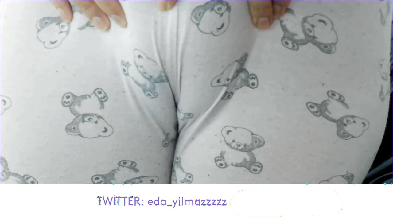 CAMELTOE- PAJAMA- SWOLLEN PUSSY