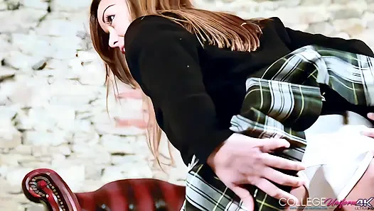 Наверх Sk!RT, фанат с участием Lily S