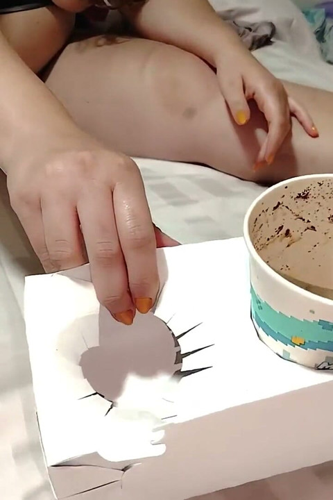 Nicole Finishes Her Ice Cream and Spreads Her Soft Belly and Thick Hairy Pussy