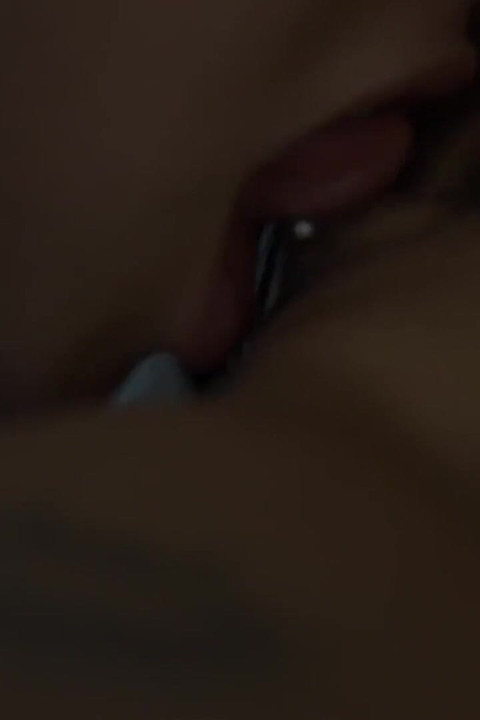 Maquillaje lesbian action with pussy licking