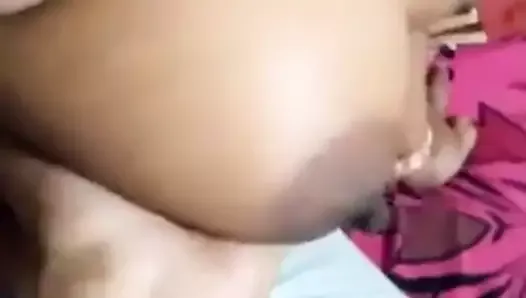 Desi aunty big boobs grabbed