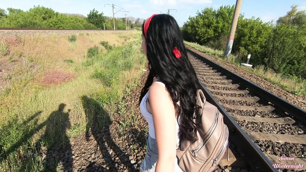Hot ass teen outdoor fucked under railway bridge