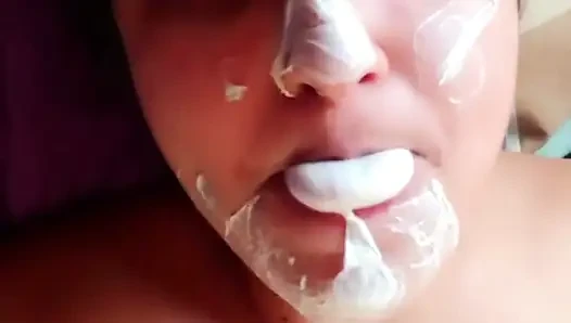 Facial bubblegum lengket - pov telanjang - bunny looner