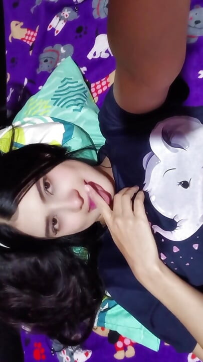 Хочеш купатися зі мною?