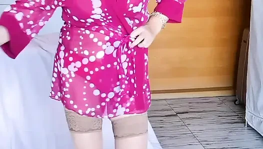 Heiße MILF redet schmutzig, was mit deinem schwanz machen wird