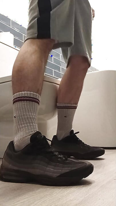 Словесный скалистый тренер дрочит