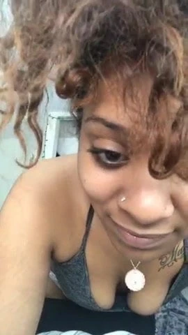 pants down twerking on scope