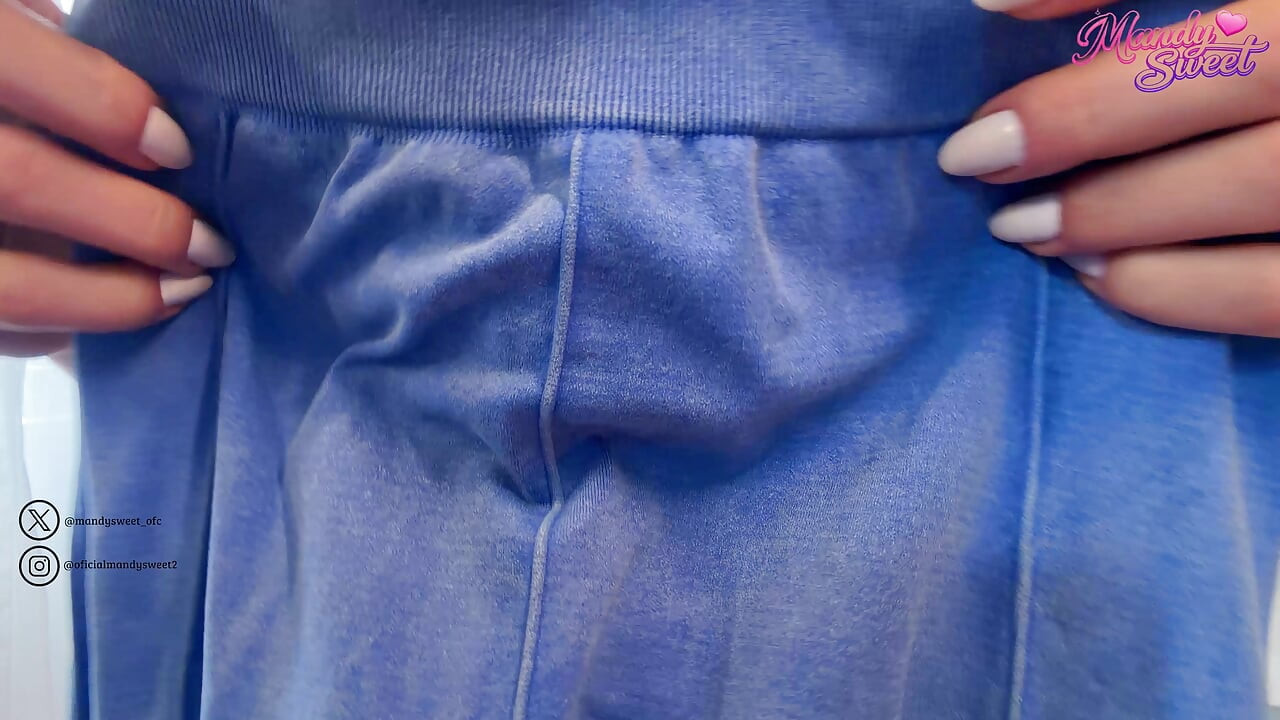 ASMR Big Ass Brunette Trying On New Gym Leggings