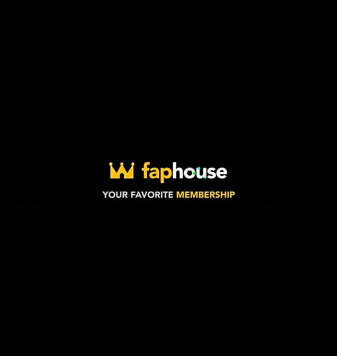 Domslut Fists and Fingers Her Mareslut in Sexy Floral Nighty