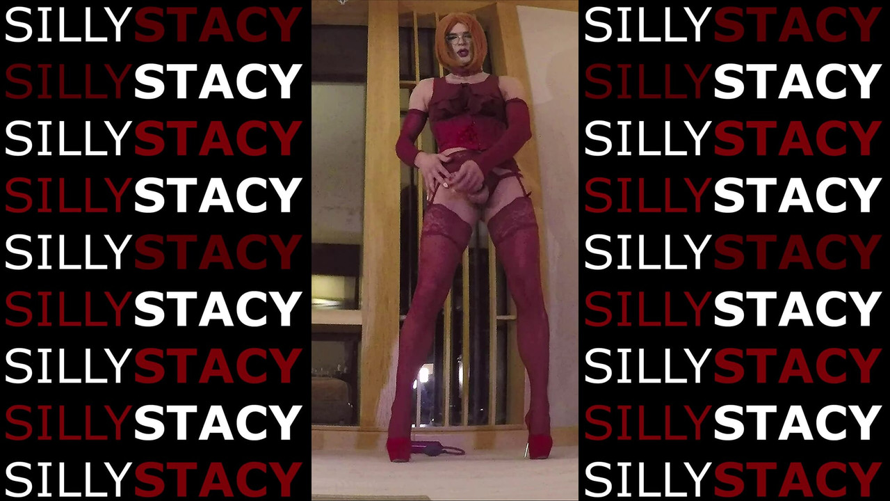 Passion Sissy jercking here huge cock in the hotel