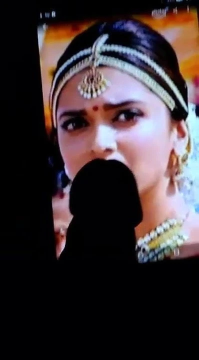 Deepika face Cum tribute Again