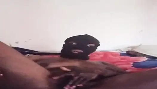 Winziger, tanzen und masturbieren