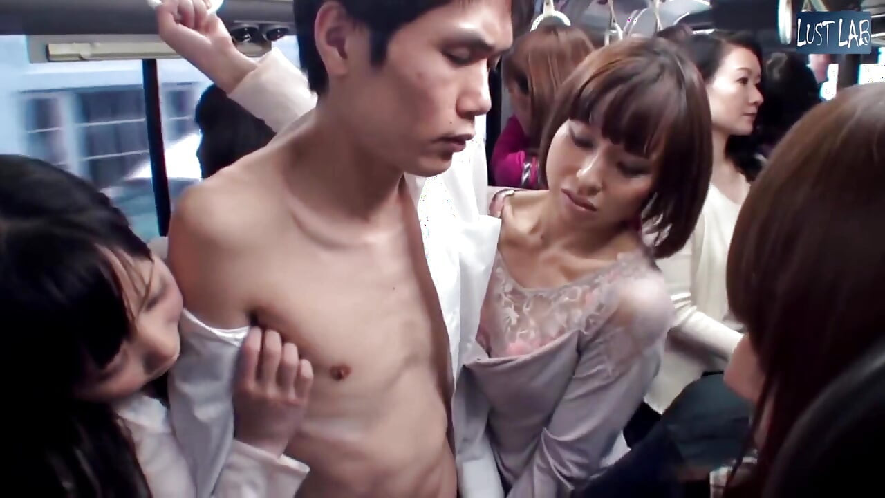 Crowded Bus Temptation - Surrounded by Married Women Who Turn the Tables on Him - Part1