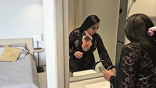 Damat geldi gali divasını keşfettim
