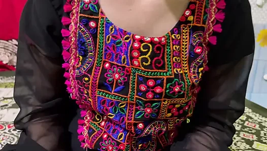 Meine sexy freundin ist heute sehr verrückt nach ficken