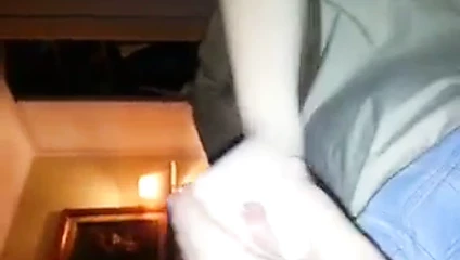 karısı verir handjob