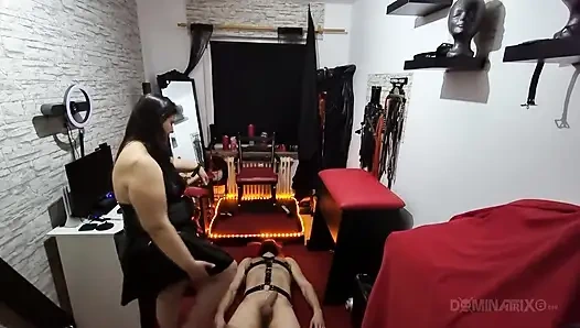 Cewek lesbian ini muncrat di mana-mana sampai muncrat di mana-mana