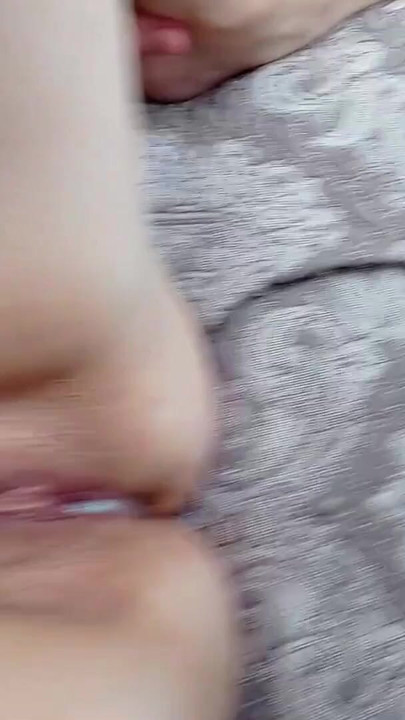 Eş değiştirme partisinden sonra seksi temizlik | Klip 1