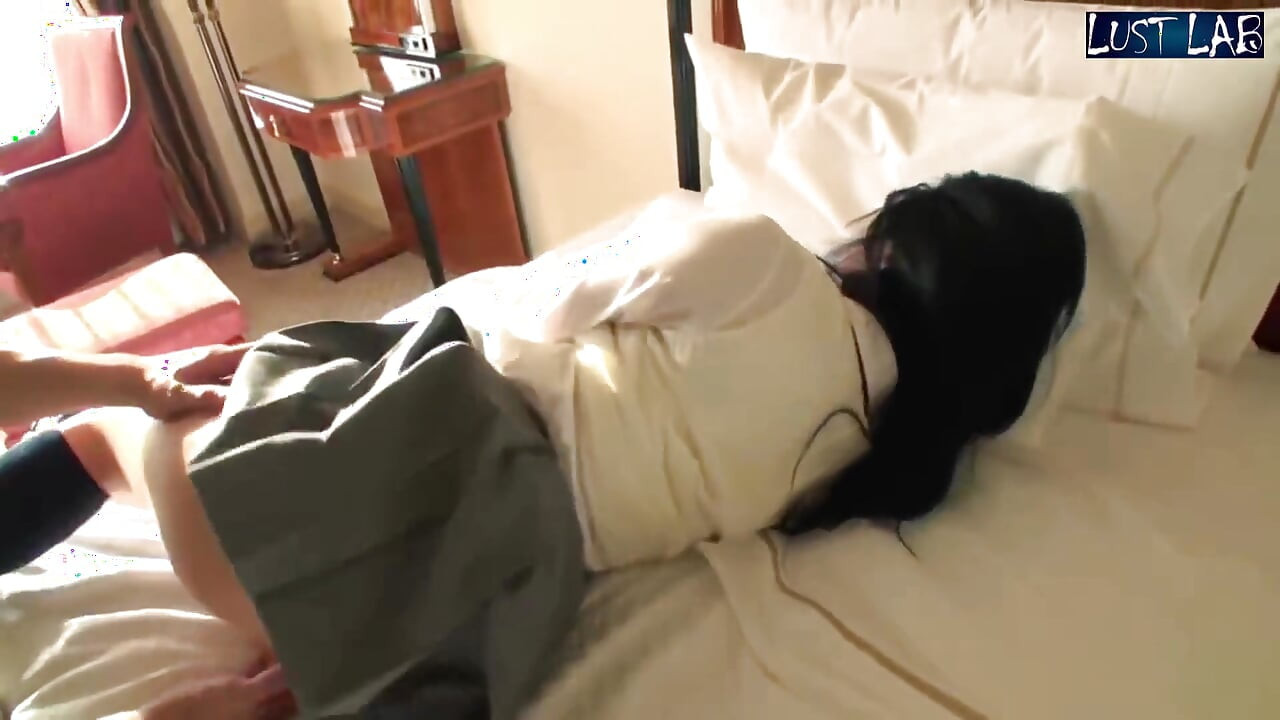 Petite and Busty. Gentle Beauty Who Loves the Heat - Ep3