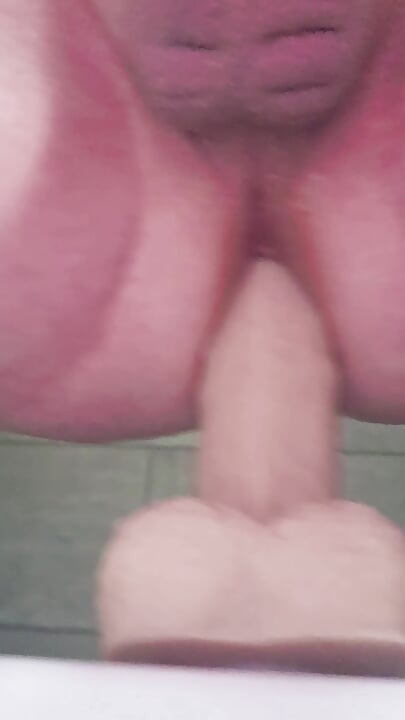 Vibrator mare în curul meu