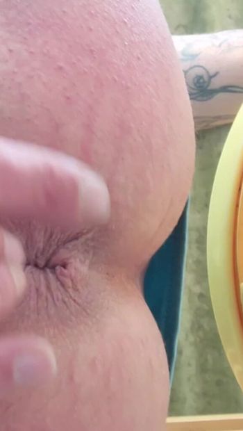 Finger in my Ass hole