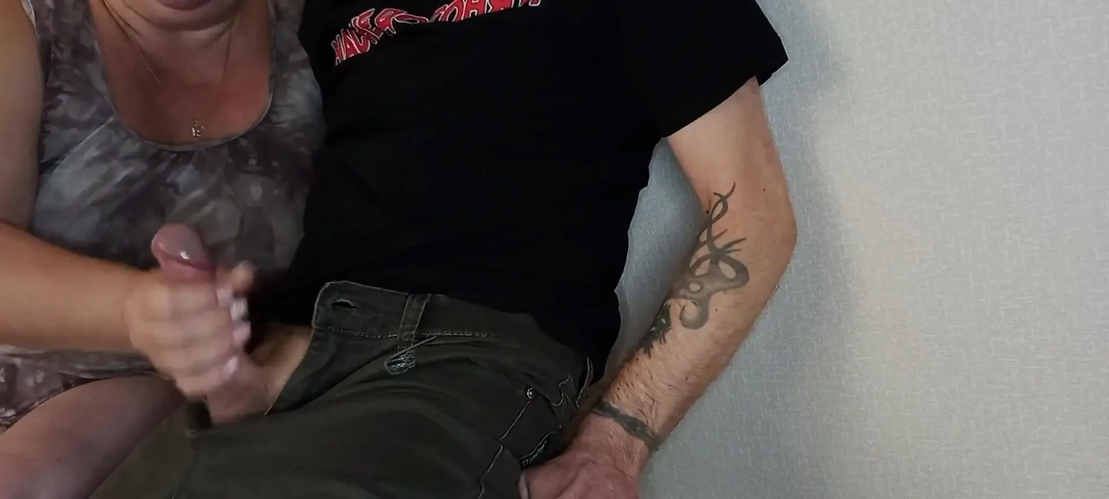 A woman saw my cock and jerks it off