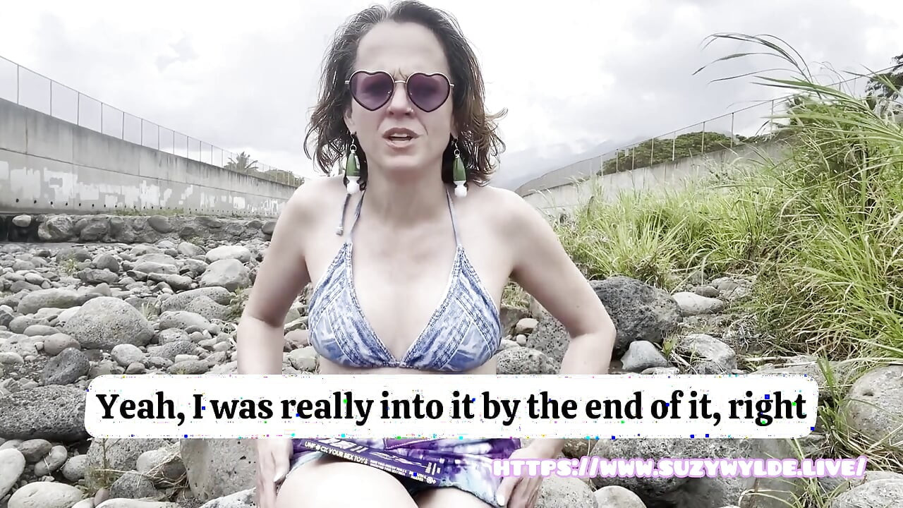 Suzy Wylde Ada Sebatan Untuk Itu - Golden Showers