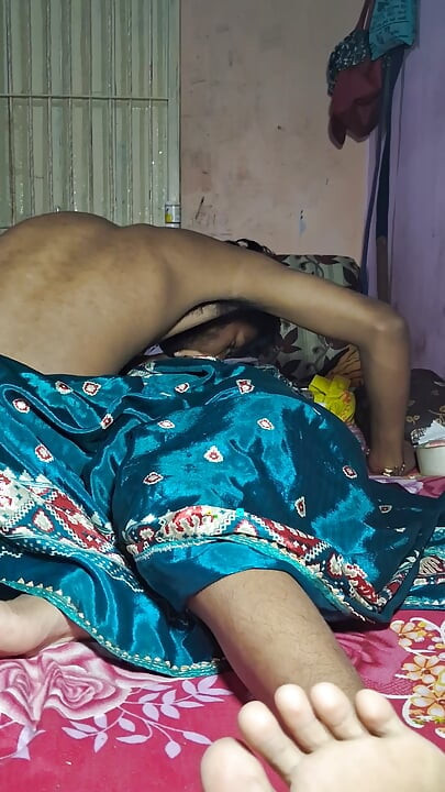 Desi bhabhi ka romance wela sexy video mms