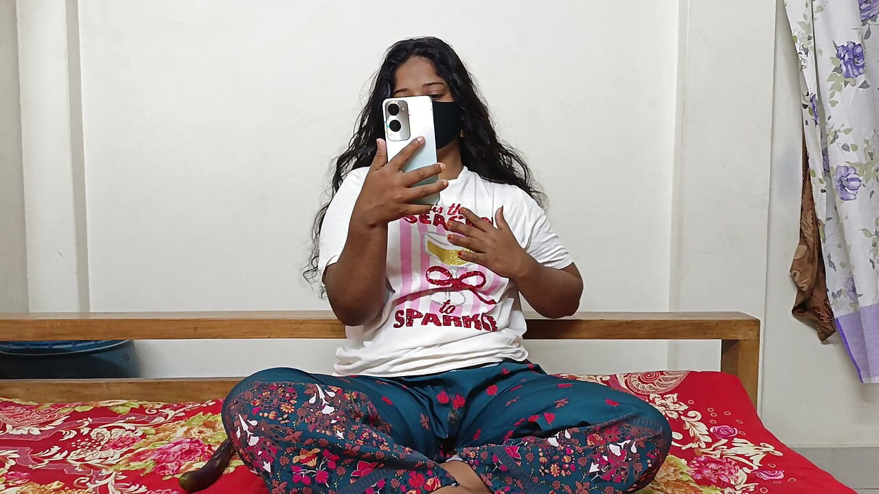 desi teen girl hot fingering pussy video