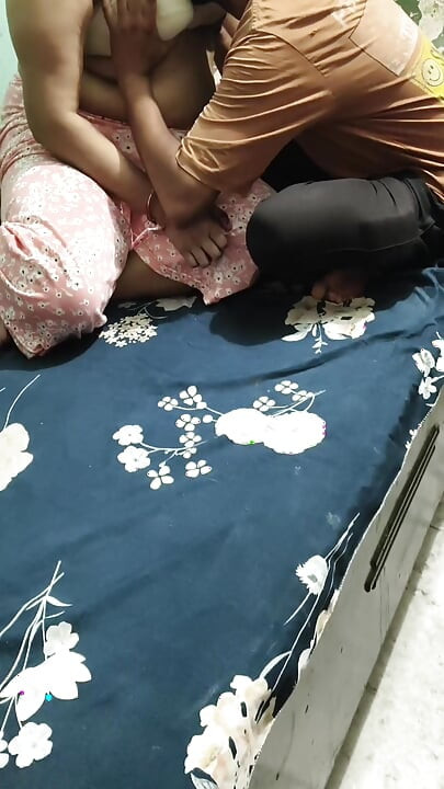 Piyasi Bhabhi ko dever ne maze dila diye🤤
