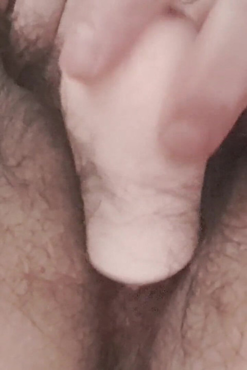 Meletakkan Dildo Lidah dalam Lubang