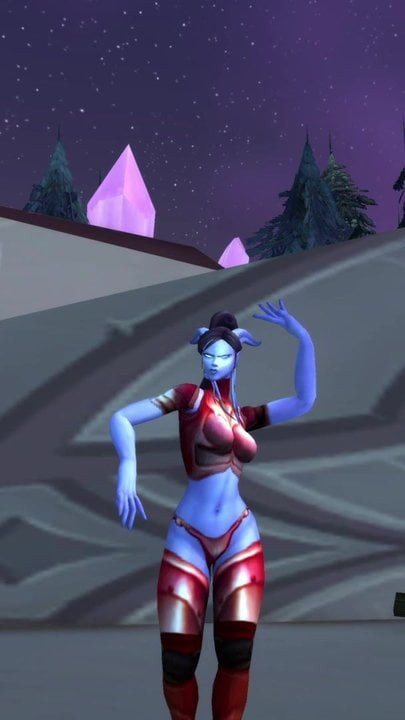 Draenei Female sexy dance (World of Warcraft)