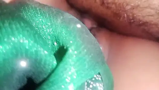 Evli üvey kız kardeş kocasını aldatıyor