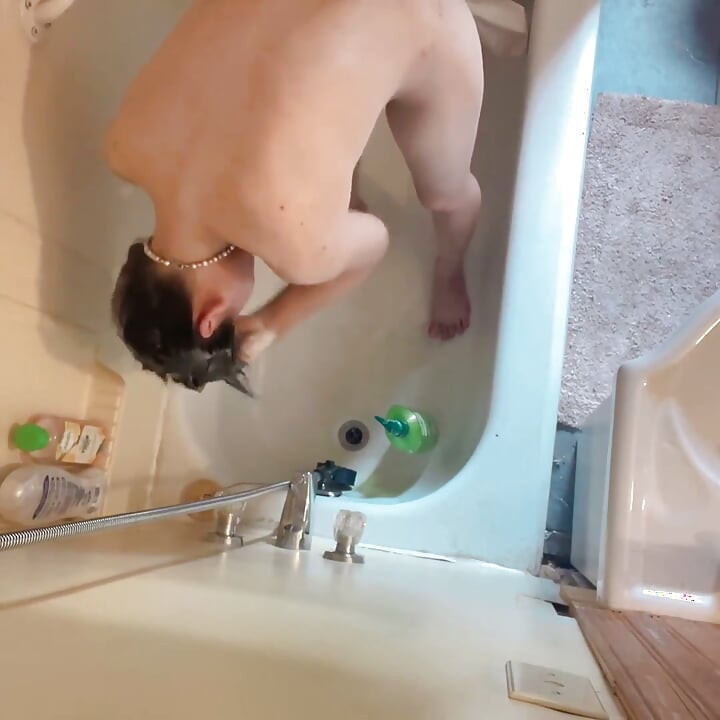 洗澡前先洗頭