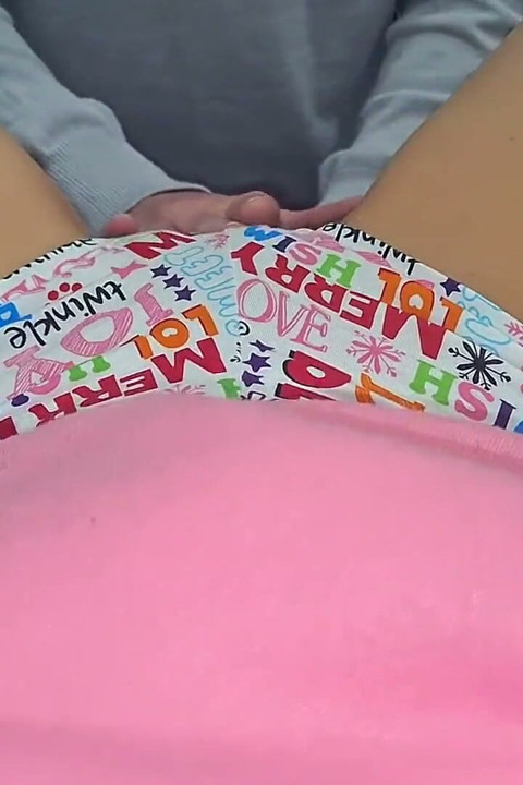 처음으로 보지를 먹고 나를 따먹어야해, 대화하는 러시아인