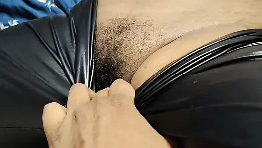 Boşanmış üvey kız kardeşimi siktim, viral seks mms, Hint pornosu 2026