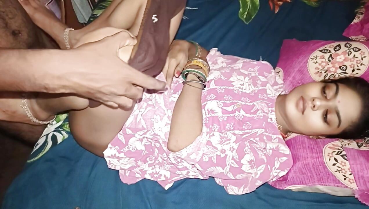 Domaćica desi indijska prekrasna muslimanka seks video i desi prekrasan XXX video Xvideo