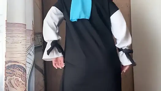 Girl in Hijab Gets Horny While Doing Stretching