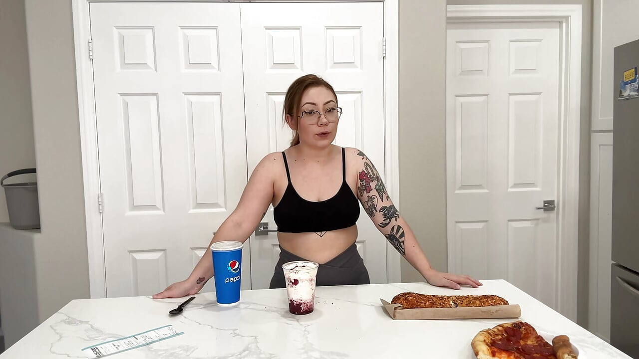 Eating Costco Food Court Food