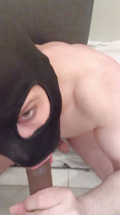 Too horny for my dildo
