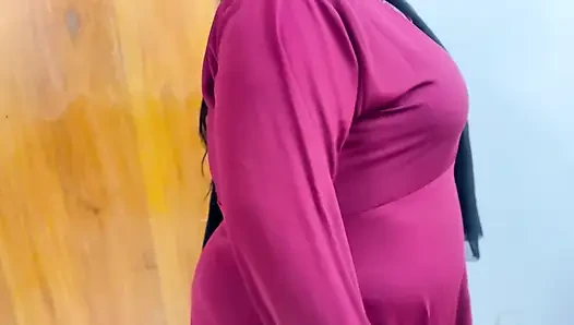 Arabian Beautiful Hotel Maid Cleaning My Room & I See Her Huge Ass & Huge Boobs