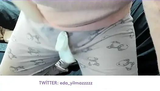 MASTURBATE PAJAMA- RUBBING PUSSY WITH PAJAMA