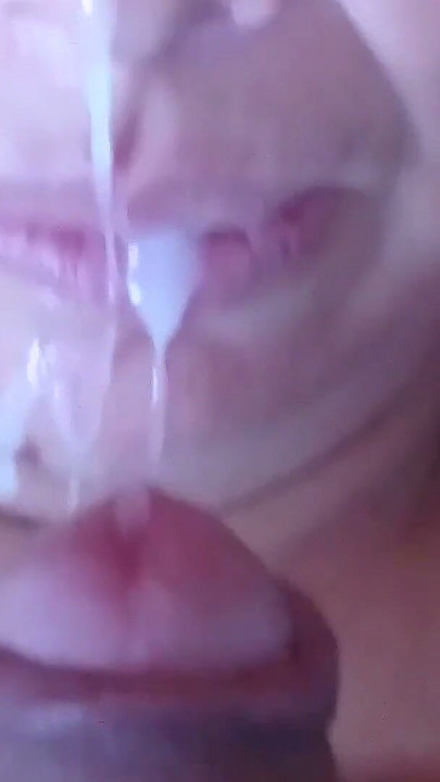 Three big cumshots in my mouth and face, I love milk | Clip 1